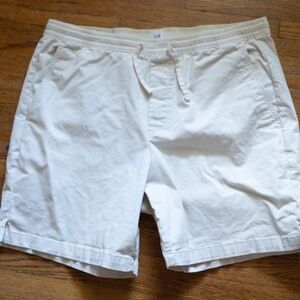 Gap Beige Shorts